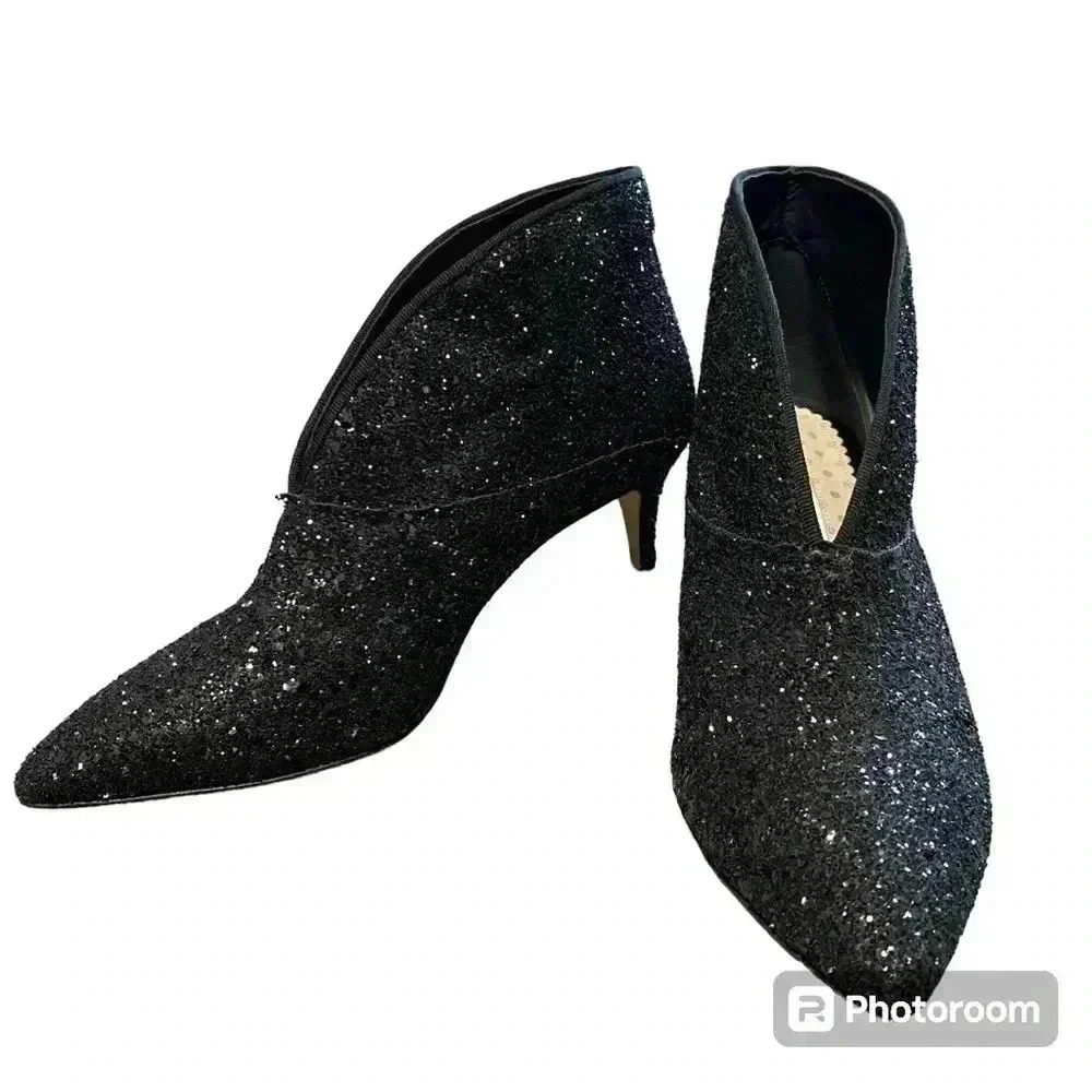 BODEN glitters ankle bootie pointed pull on black UK39 US8 mid high heel 2in.‎